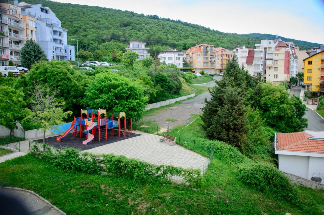 Вила Дари Свети Влас Sweti Wlas Exterior foto